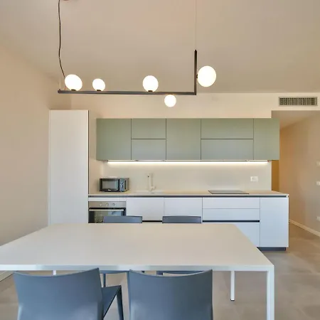 شقة Apartmentsgarda - Residenza Vittoria غارْدا