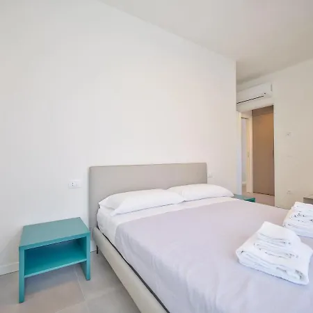 شقة Apartmentsgarda - Residenza Vittoria *