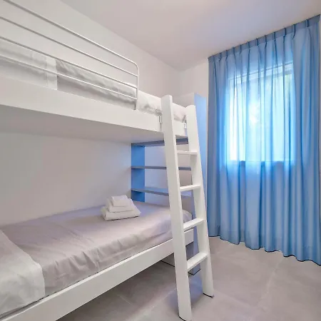 شقة Apartmentsgarda - Residenza Vittoria غارْدا