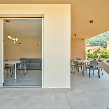 Apartmentsgarda - Residenza Vittoria *
