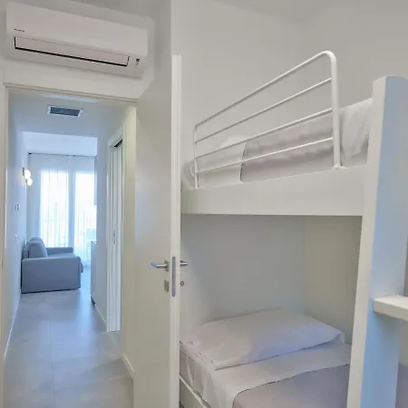 Apartmentsgarda - Residenza Vittoria شقة غارْدا