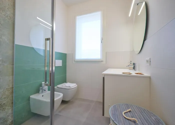 Apartmentsgarda - Residenza Vittoria * Garda (Verona)