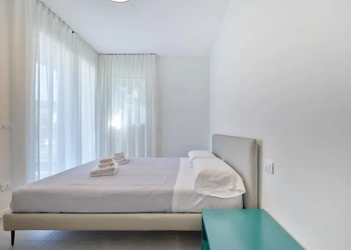 Apartmentsgarda - Residenza Vittoria *