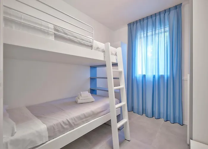 Daire Apartmentsgarda - Residenza Vittoria Garda (Verona)