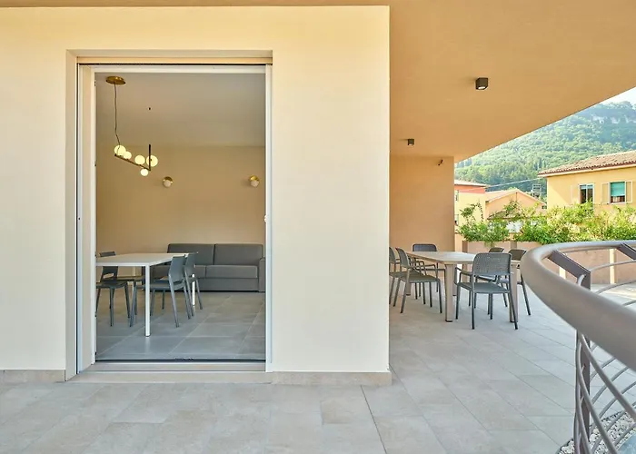 Apartmentsgarda - Residenza Vittoria *